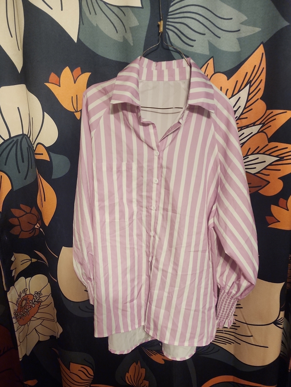 Classic Men’s Button-Up Shirt in Light Purple Stripe